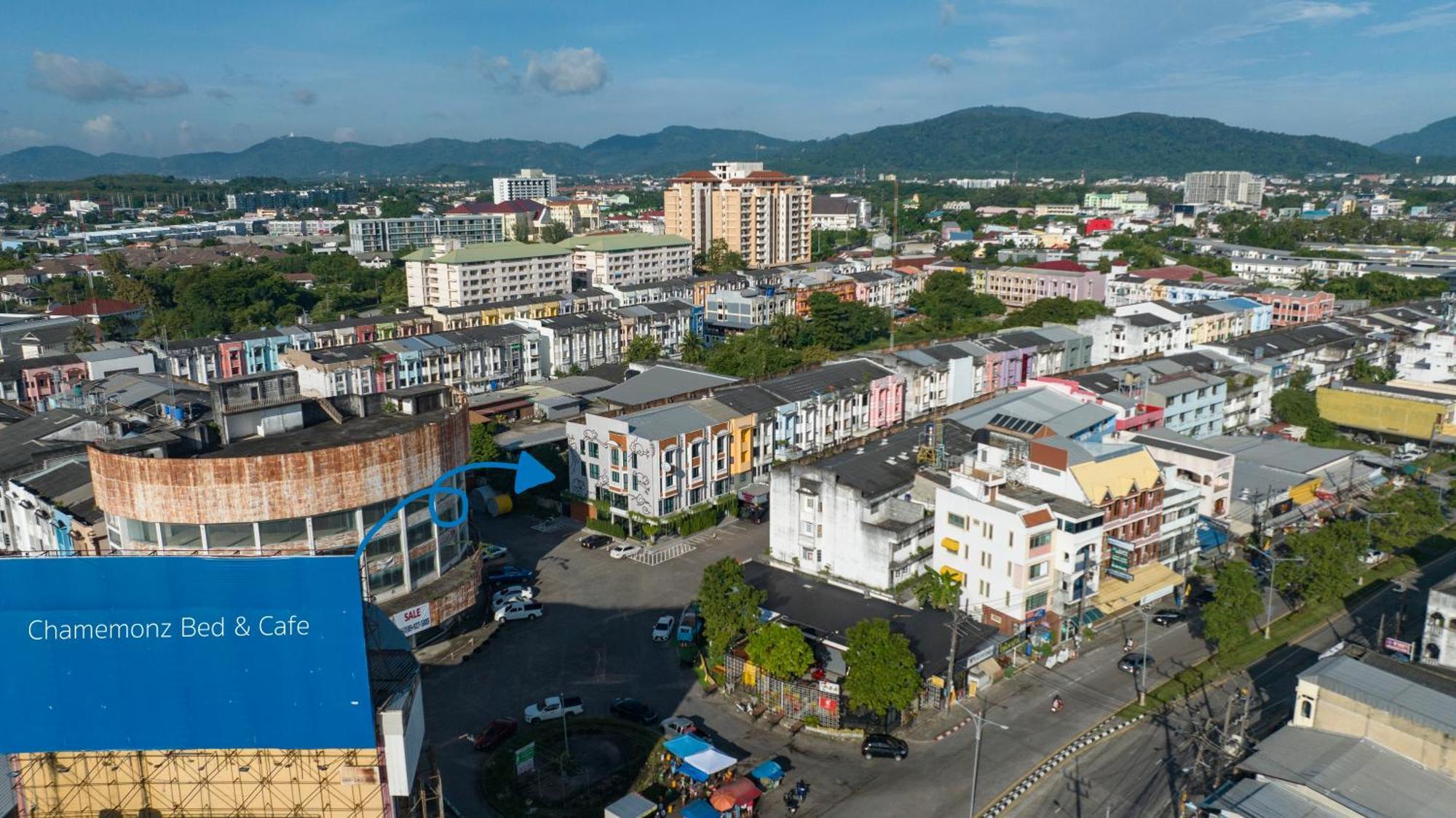 Chamemon Bed Phuket Town Hotel Exterior photo